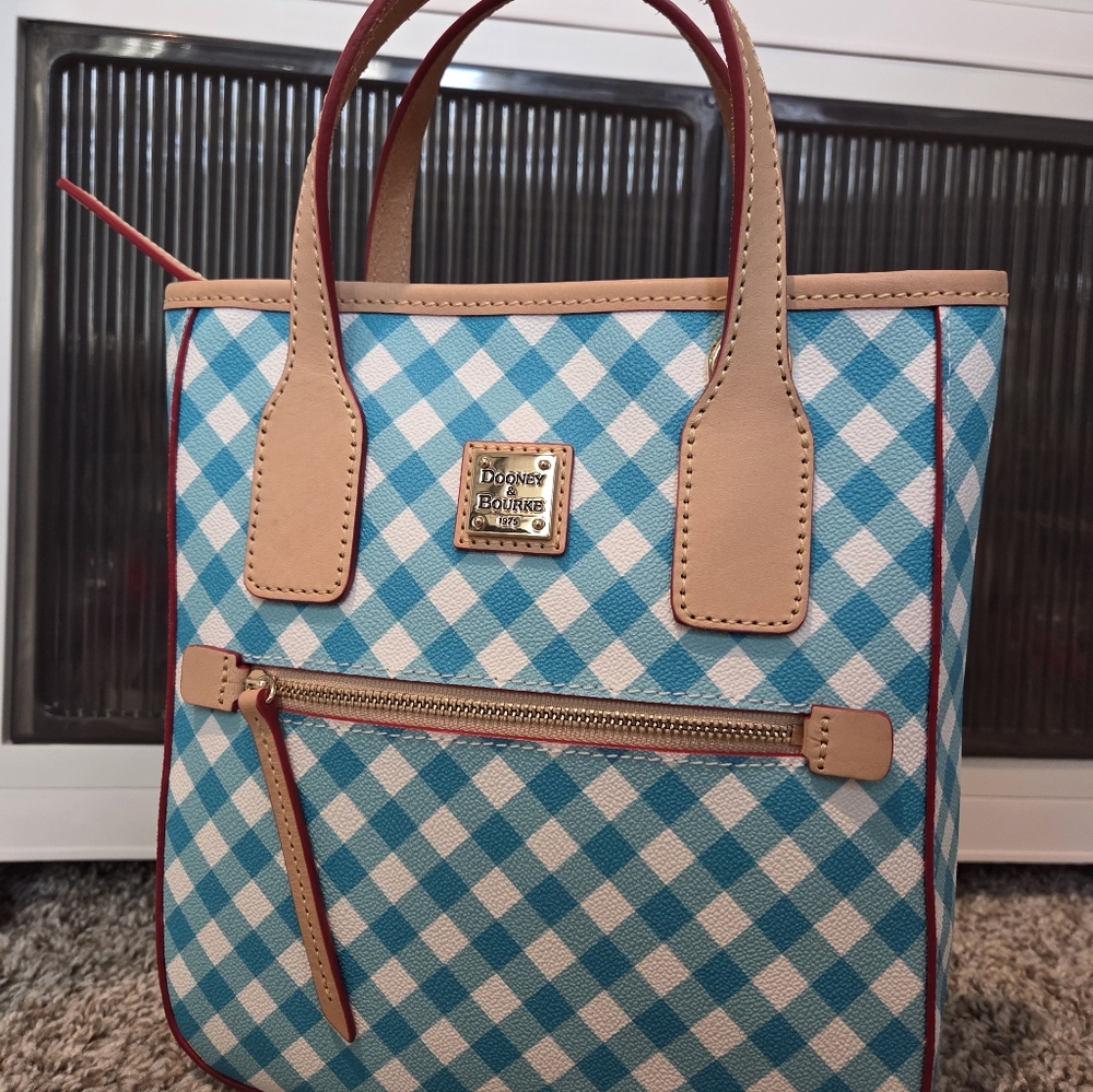 NWT Dooney & Bourke Gingham Small Handle Tote